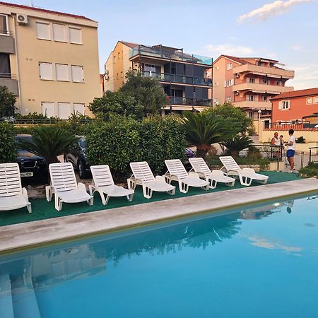 Kristal Paris Resort Novalja Exterior foto