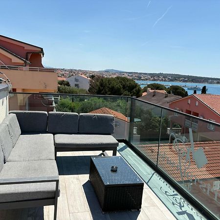 Kristal Paris Resort Novalja Exterior foto